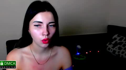 Snapshot of kira_moon_1 chatting on December 6, 2024, 11:03 pm Kira online show from December 6, 2024, 11:03 pm