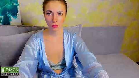 Kira  online show from March 2, 2026, 7:32 pm