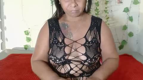 Snapshot of kira_squir chatting on September 25, 2025, 7:45 am kira-squir online show from September 25, 2025, 7:45 am