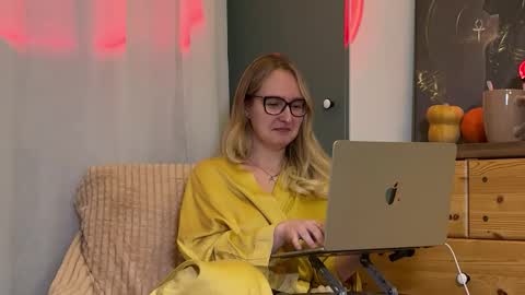 KiraFatex online show from November 13, 2025, 8:08 pm