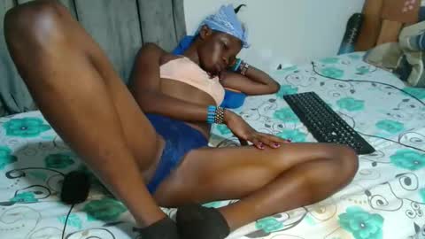 kirah_hot online show from November 26, 2025, 2:12 am