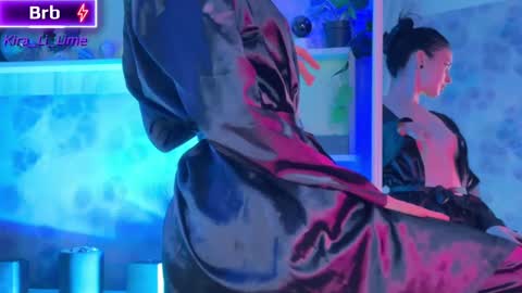 Kira    online show from December 31, 2024, 11:49 pm