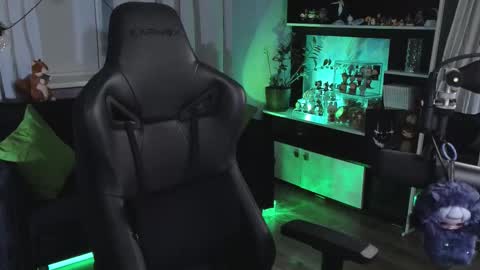 Snapshot of kiralilime chatting on February 7, 2026, 9:51 pm Kira online show from February 7, 2026, 9:51 pm