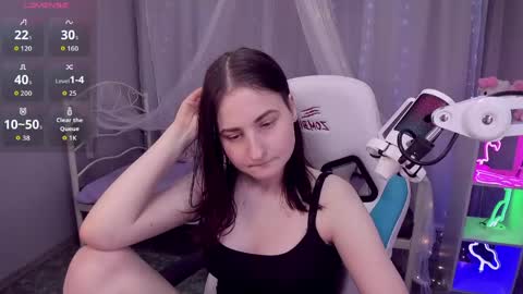 Snapshot of kiraparker chatting on April 19, 2026, 6:10 pm KiraParker online show from April 19, 2026, 6:10 pm