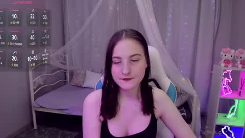 Snapshot of kiraparker chatting on April 23, 2026, 5:48 pm KiraParker online show from April 23, 2026, 5:48 pm