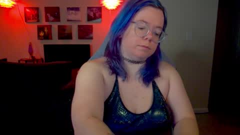 KiraSpitQueen online show from May 27, 2026, 3:58 am