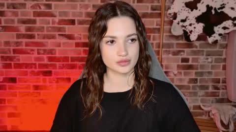 Snapshot of kiravair chatting on February 13, 2026, 2:35 pm kiravair online show from February 13, 2026, 2:35 pm