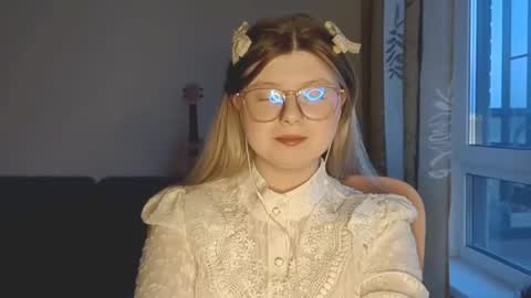 Snapshot of kirayume chatting on May 4, 2026, 3:52 pm KiraYume online show from May 4, 2026, 3:52 pm
