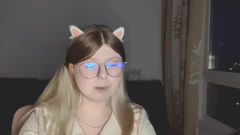 Snapshot of kirayume chatting on May 6, 2026, 4:45 pm KiraYume online show from May 6, 2026, 4:45 pm