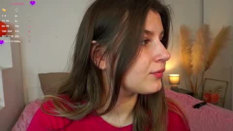 Snapshot of kirazephyr chatting on November 9, 2025, 8:01 am Kira online show from November 9, 2025, 8:01 am