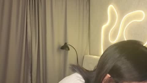 Snapshot of kirbycallaro chatting on February 19, 2026, 6:37 pm Miko online show from February 19, 2026, 6:37 pm