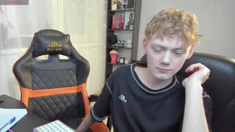 Kirill and Andrey online show from February 15, 2025, 4:25 am