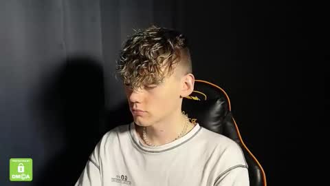 Snapshot of kirill_20_cm chatting on January 11, 2026, 3:28 pm Kirill and Andrey online show from January 11, 2026, 3:28 pm