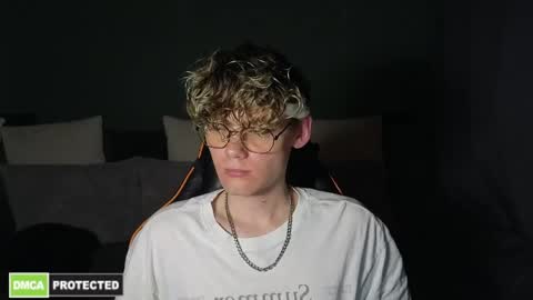 Snapshot of kirill_20_cm chatting on April 15, 2026, 6:59 pm Kirill and Andrey online show from April 15, 2026, 6:59 pm