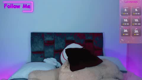 Snapshot of kirmyy_ chatting on January 8, 2025, 5:59 am Kirmyy online show from January 8, 2025, 5:59 am