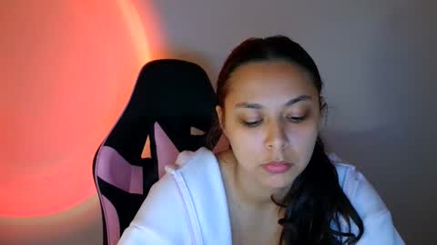 kiss_ameliaa online show from October 15, 2025, 9:31 am