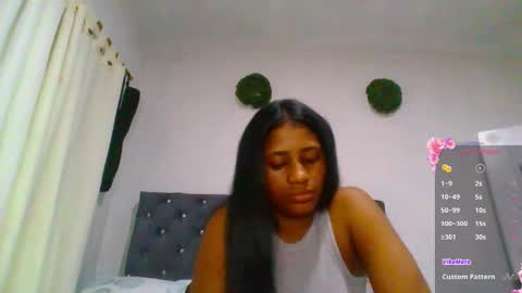 Snapshot of kiss_violet chatting on January 17, 2026, 9:51 pm Violet online show from January 17, 2026, 9:51 pm