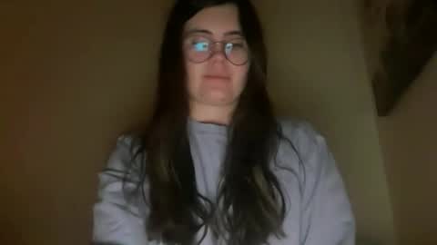 kissbriella online show from November 10, 2025, 7:18 am