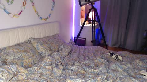 Snapshot of kissedy__ chatting on December 11, 2024, 3:26 pm Sophia online show from December 11, 2024, 3:26 pm