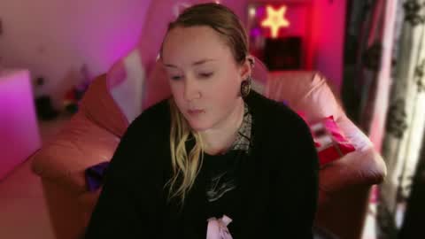 Snapshot of kissica chatting on February 28, 2025, 12:31 pm kissica online show from February 28, 2025, 12:31 pm