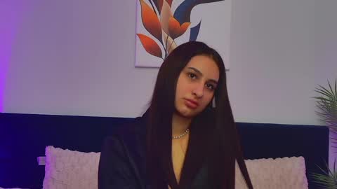 KissInferno online show from May 17, 2026, 2:24 pm