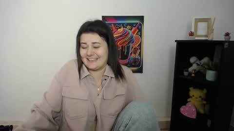 kissleoxx online show from September 12, 2025, 1:00 pm