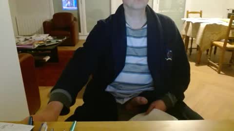 Snapshot of kisslog1 chatting on February 7, 2026, 5:49 pm kisslog1 online show from February 7, 2026, 5:49 pm