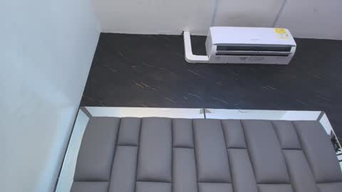 Snapshot of kissme_luna chatting on January 15, 2026, 7:06 pm BELLA FLAME online show from January 15, 2026, 7:06 pm