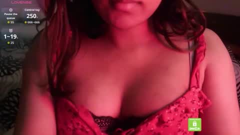 Snapshot of kisspriya chatting on April 24, 2026, 6:10 pm J online show from April 24, 2026, 6:10 pm