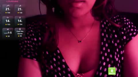 Snapshot of kisspriya chatting on May 5, 2026, 8:28 pm J online show from May 5, 2026, 8:28 pm