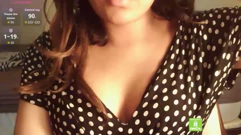 Snapshot of kisspriya chatting on May 29, 2026, 7:23 pm J online show from May 29, 2026, 7:23 pm