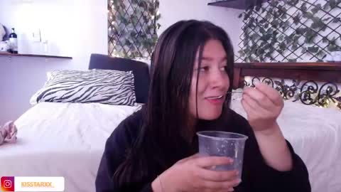 Helena and Brad online show from June 9, 2026, 6:52 pm