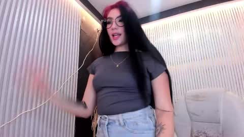 Snapshot of kitanna_1 chatting on May 22, 2026, 10:15 pm kitanna_1 online show from May 22, 2026, 10:15 pm