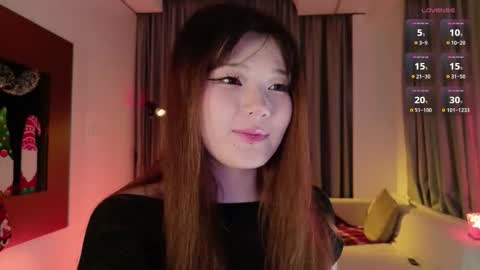 Snapshot of kitayamachu chatting on December 15, 2025, 6:12 pm Aya online show from December 15, 2025, 6:12 pm