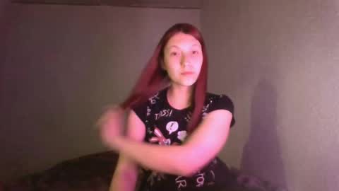 kiti_kitiss online show from April 27, 2026, 5:33 pm