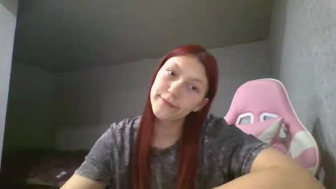 kiti_kitiss online show from April 29, 2026, 6:14 pm