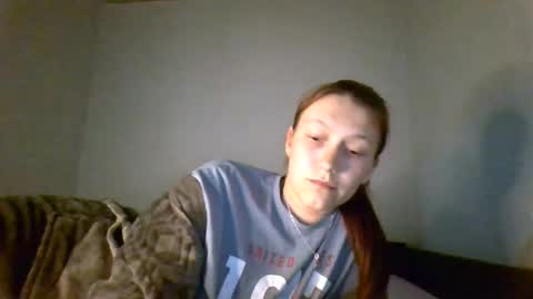 kiti_kitiss online show from June 3, 2026, 6:13 pm
