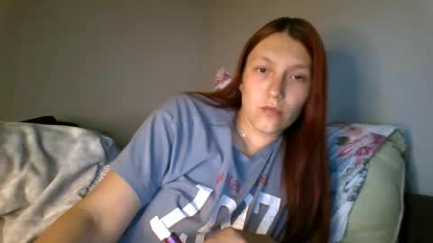 kiti_kitiss online show from June 4, 2026, 3:07 pm