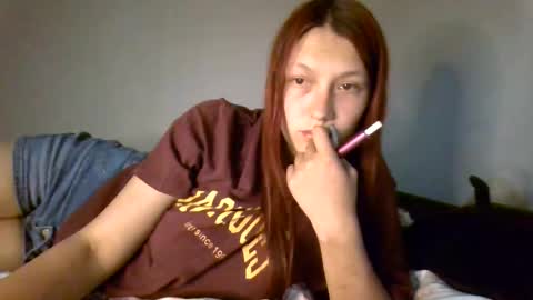 kiti_kitiss online show from June 5, 2026, 6:46 pm