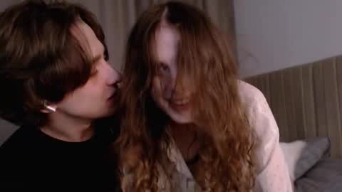 Snapshot of kitkatsweetspot chatting on January 16, 2026, 8:35 pm kitkatsweetspot online show from January 16, 2026, 8:35 pm