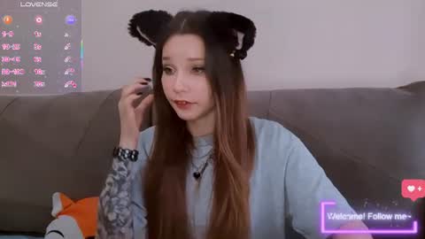 Snapshot of kitten_alisa chatting on July 18, 2026, 1:26 pm Alissa online show from July 18, 2026, 1:26 pm