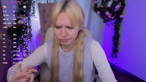 Snapshot of kitten_murray chatting on November 10, 2025, 1:10 pm barbara online show from November 10, 2025, 1:10 pm