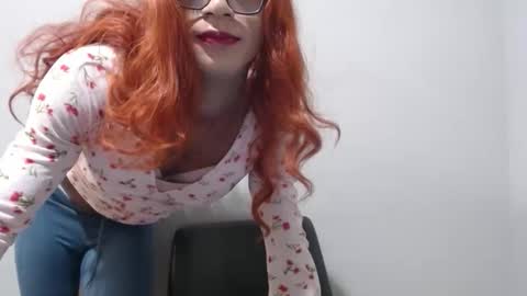 Snapshot of kittencrown chatting on February 27, 2026, 8:09 pm bambi online show from February 27, 2026, 8:09 pm