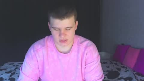 Snapshot of kittenmur chatting on March 2, 2025, 4:32 pm Vlad online show from March 2, 2025, 4:32 pm