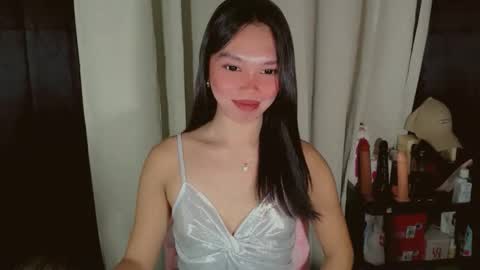 Snapshot of kitteylovesyou chatting on February 5, 2026, 9:08 pm KITTY online show from February 5, 2026, 9:08 pm