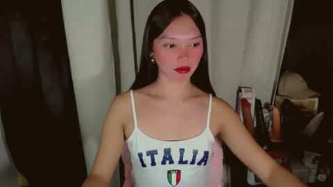 Snapshot of kitteylovesyou chatting on February 9, 2026, 8:57 pm KITTY online show from February 9, 2026, 8:57 pm