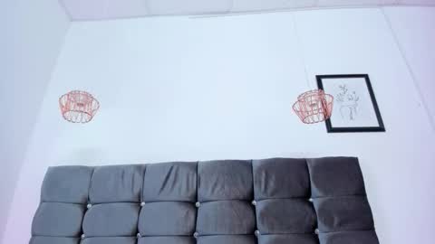 Snapshot of kitti_lovee chatting on February 18, 2026, 4:36 pm Kitti Love 3 online show from February 18, 2026, 4:36 pm