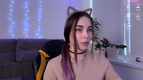 Veronica online show from November 25, 2025, 7:08 am