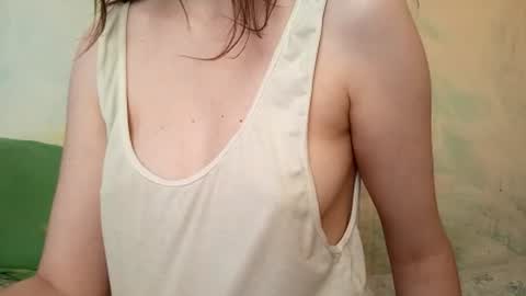 Snapshot of kittie_creme chatting on June 30, 2026, 3:24 pm Kittie Creme online show from June 30, 2026, 3:24 pm