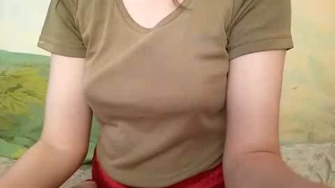 Snapshot of kittie_creme chatting on July 4, 2026, 11:38 am Kittie Creme online show from July 4, 2026, 11:38 am